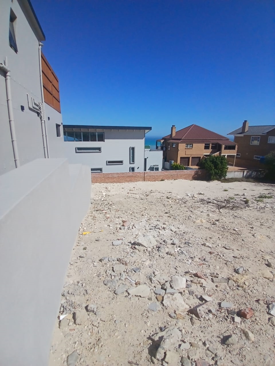 0 Bedroom Property for Sale in Oceanview Heights Western Cape